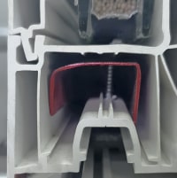 Профиль конкурентов